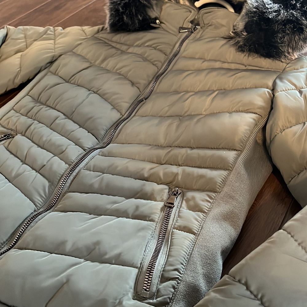 YMI Collection Puffer Jacket - Picture 4 of 7